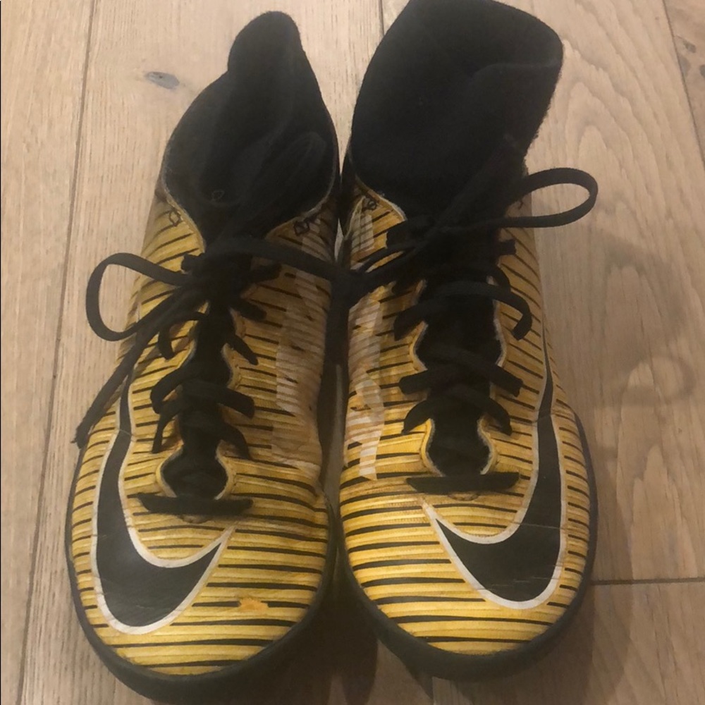 Nike Mercurial X indoor soccer shoes